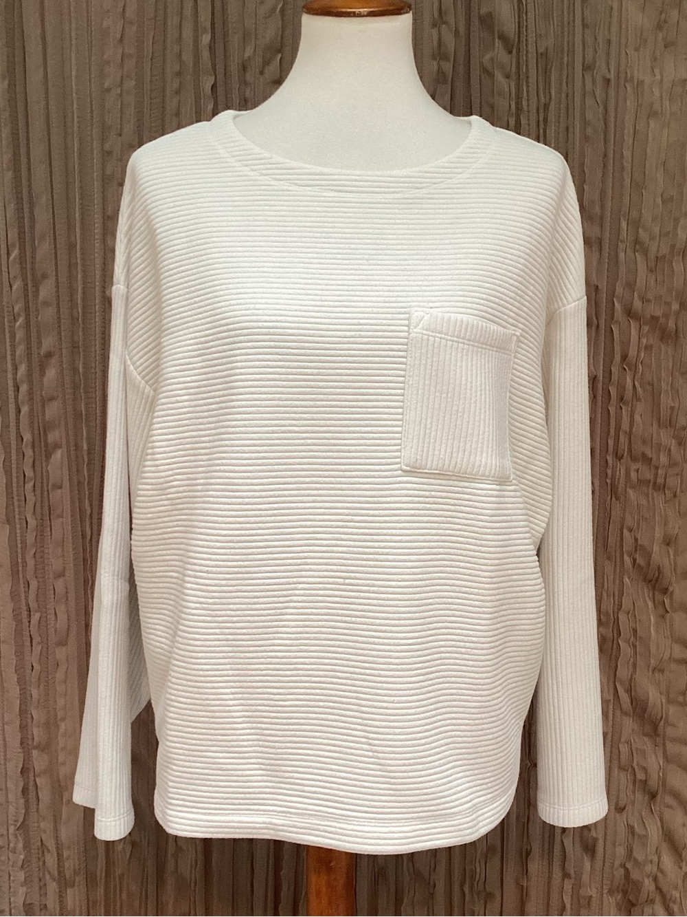 a new day crew/boatneck loose fit pullover,Ribbed,Long-Sleeve w/drop shoulders,M